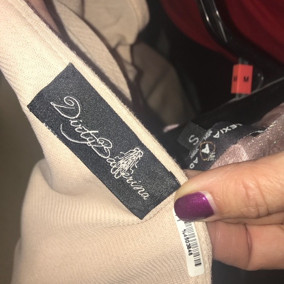 One shoulder Flowing mini - Picture 2 of 2